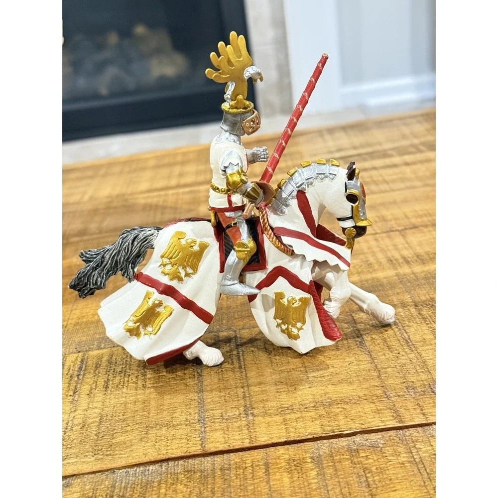 Papo Knight Percival Horse & Knight Figure Preowned